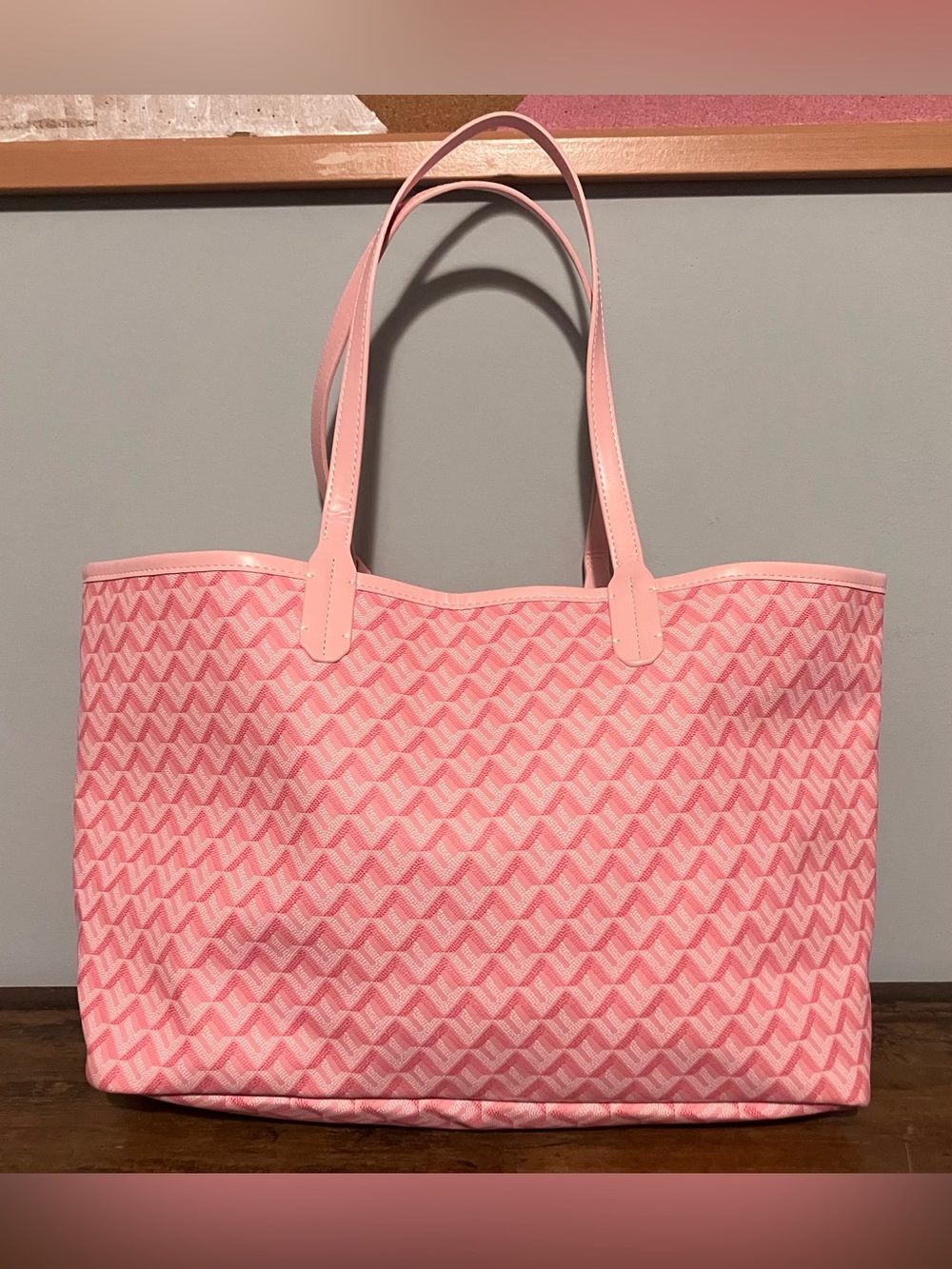 Pink Patterned Tote - Picture 1 of 8